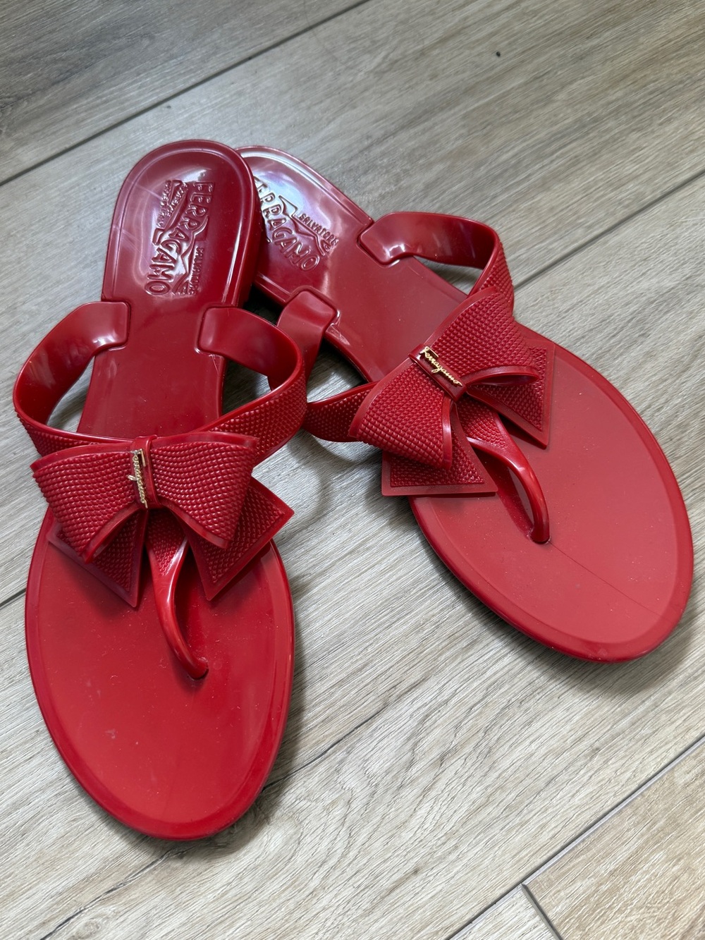 Salvatore Ferragamo Bali Jelly Bow Thong Sandals Red Flip Flops